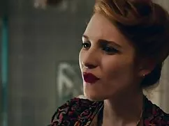 Chica anoréxica seño ...