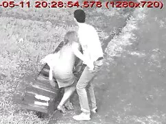 Grabó al hijo madura ...