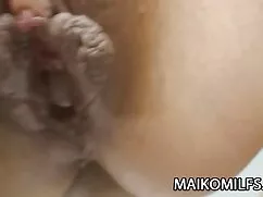 Esposa folla strapon ...