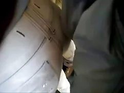 Camarera japonesa se ...