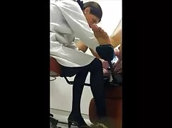 Estudiante delgado d ...