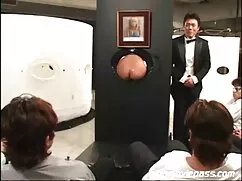 Mamá enseña a su hij ...